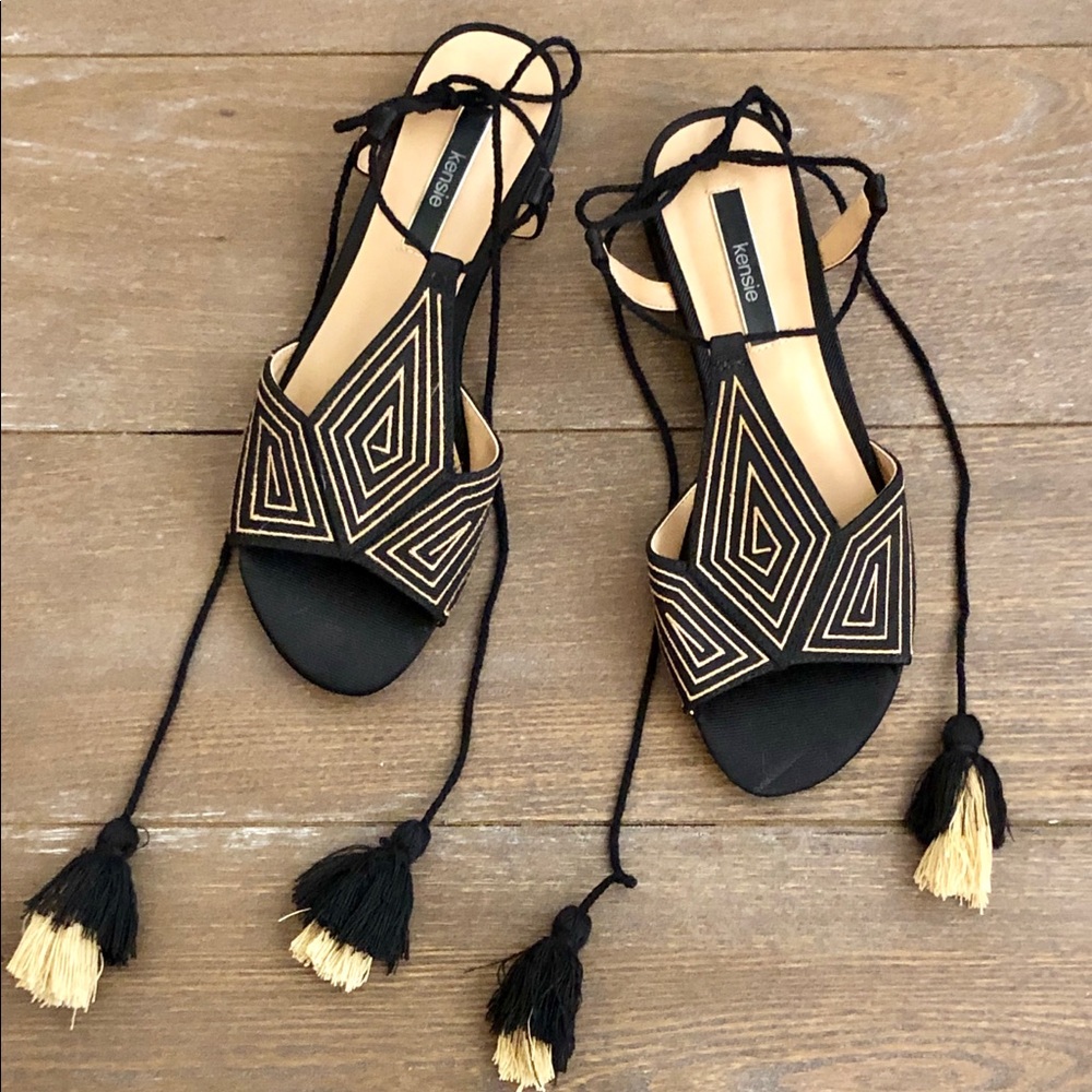 Kensie sandals